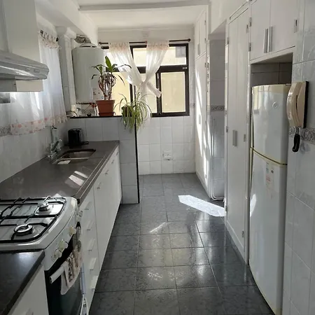 Comodo Departamento Mar del Plata Exterior foto